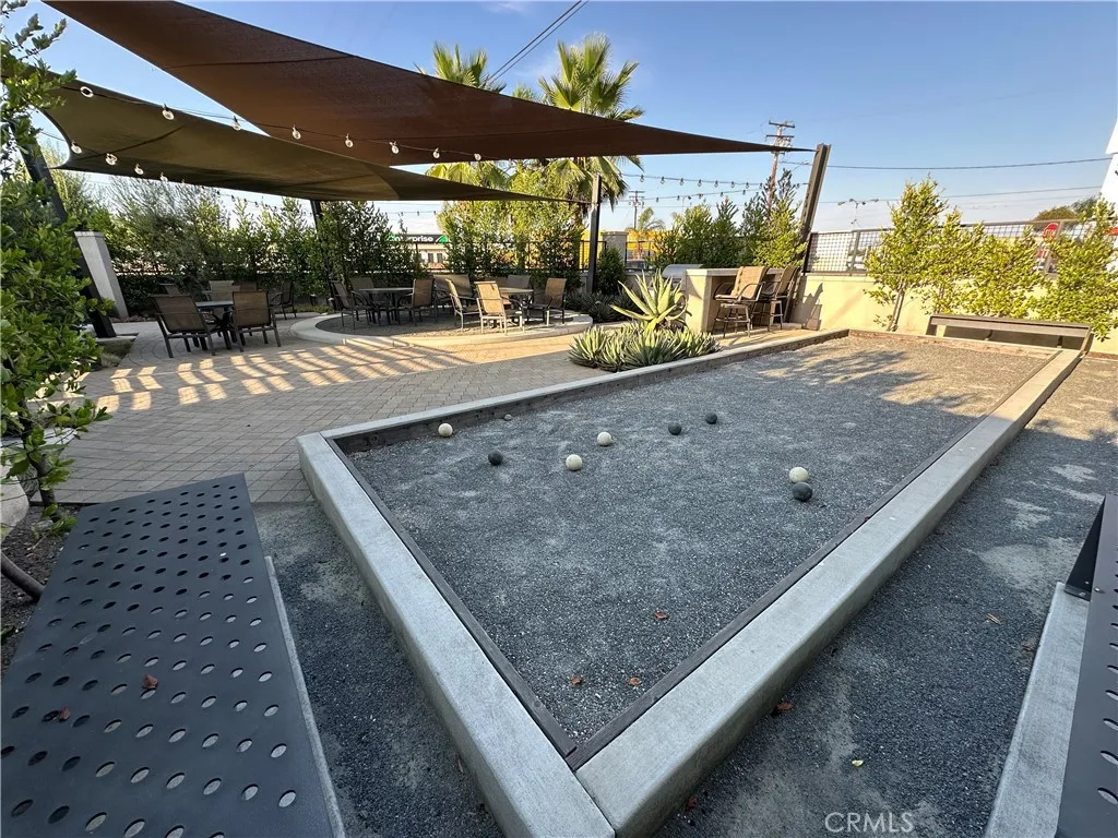 17612 Garden House Lane