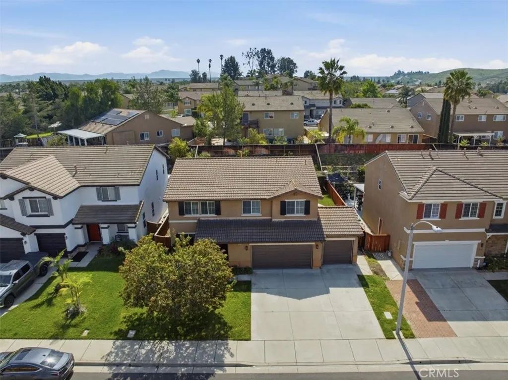 12375 Brianwood