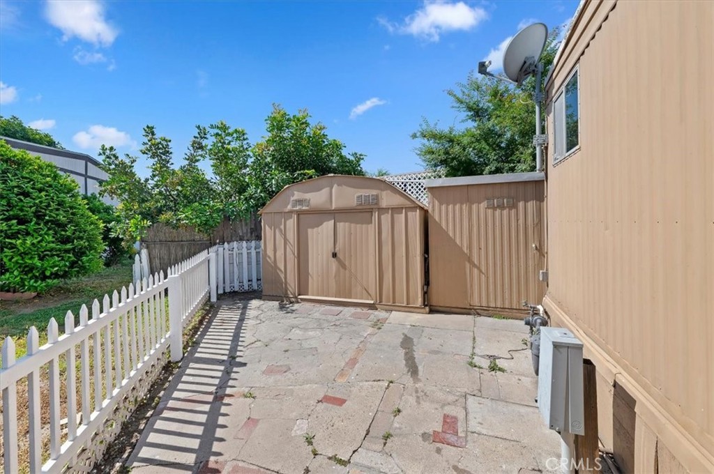 2770 W Lincoln Avenue 44