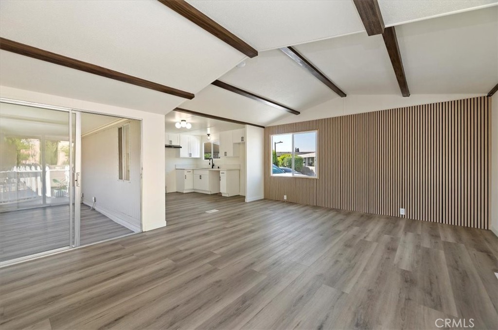 2770 W Lincoln Avenue 44