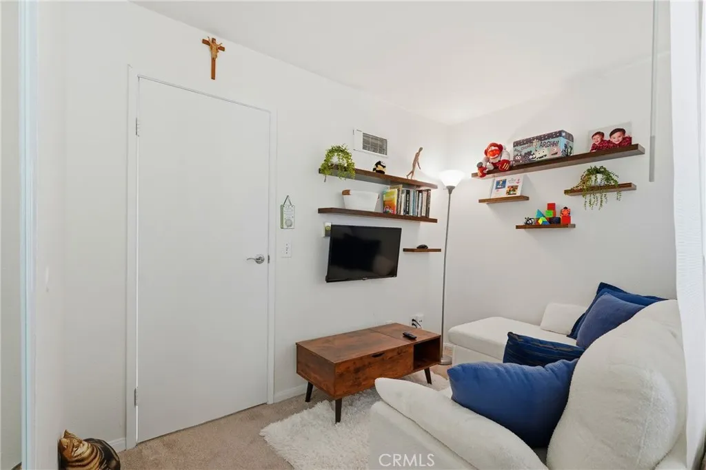 830 W Lincoln Avenue Unit 180