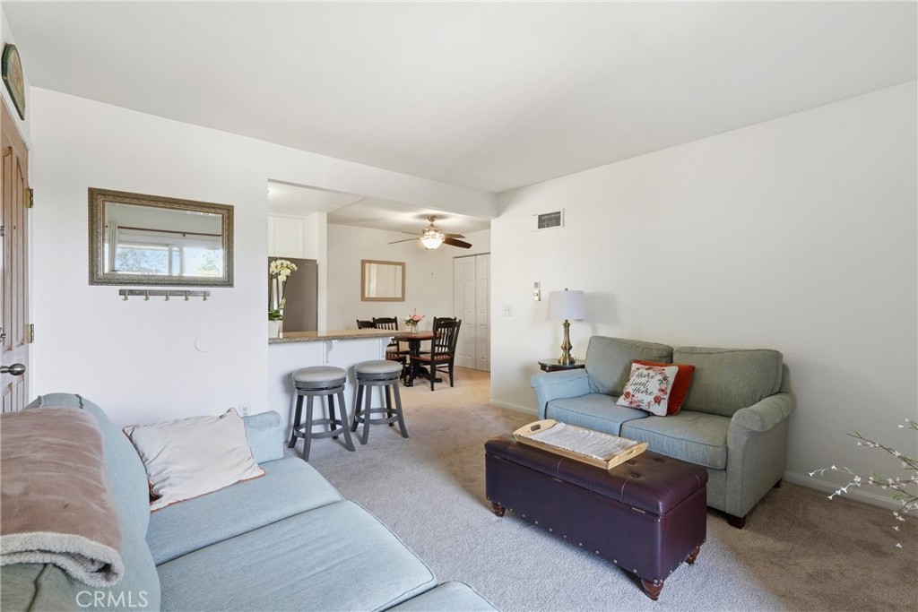 830 W Lincoln Avenue