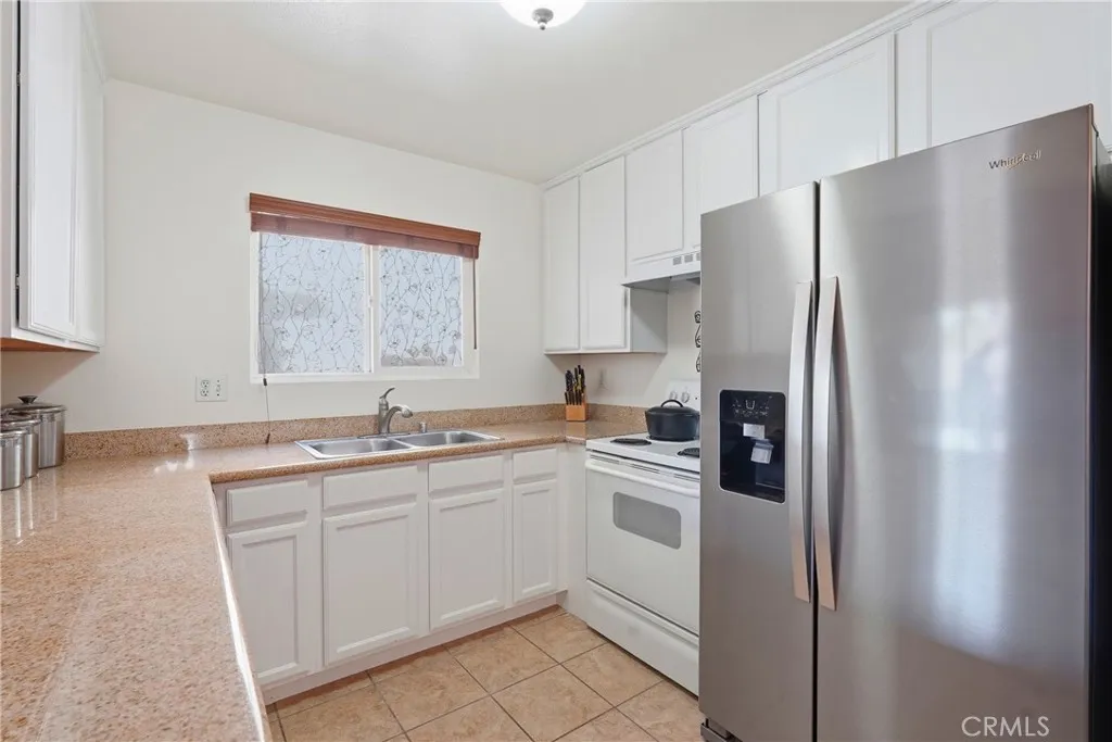 830 W Lincoln Avenue Unit 180