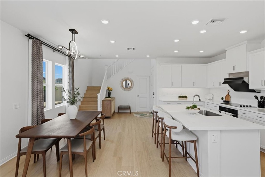 8542 Cougar Court
