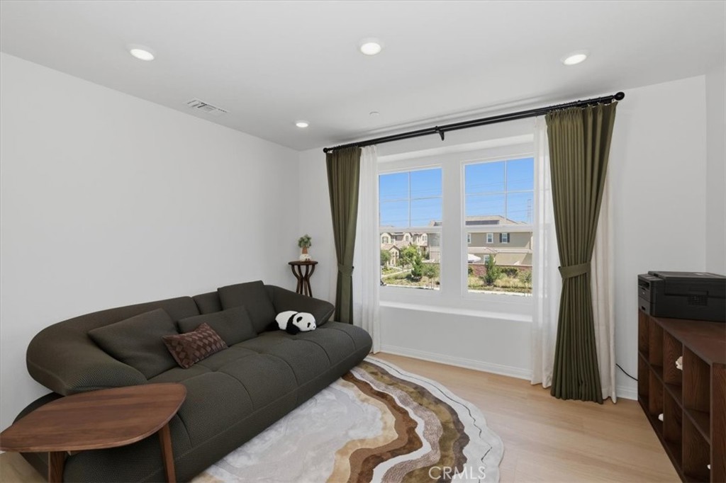8542 Cougar Court