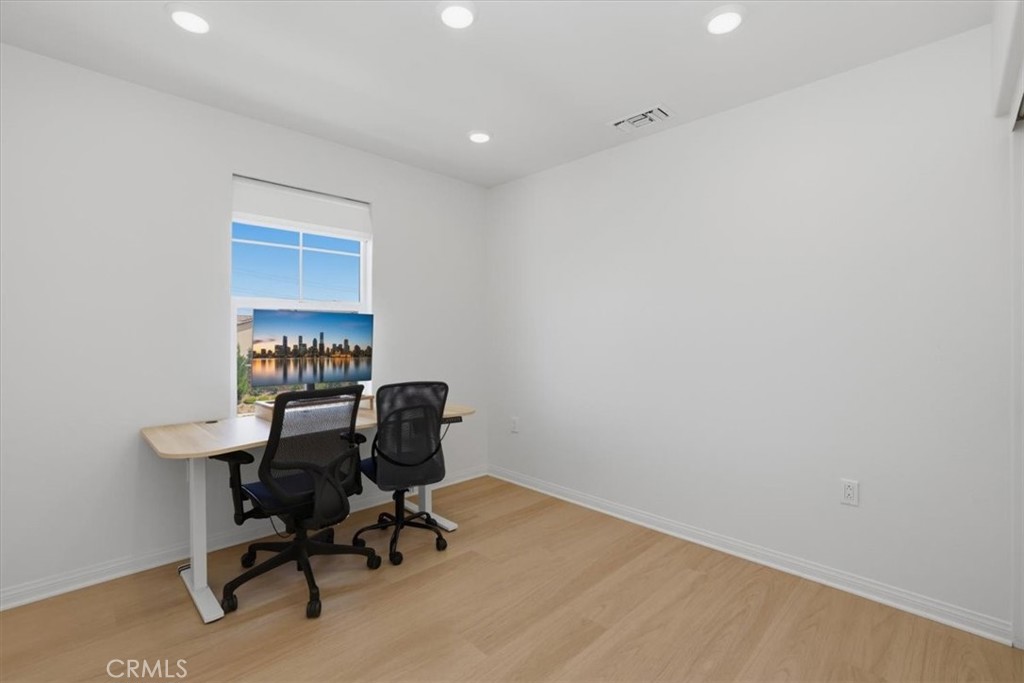 8542 Cougar Court