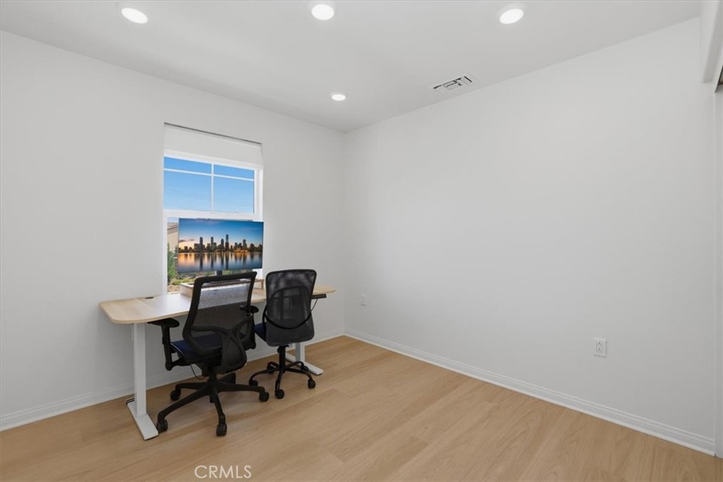 8542 Cougar Court