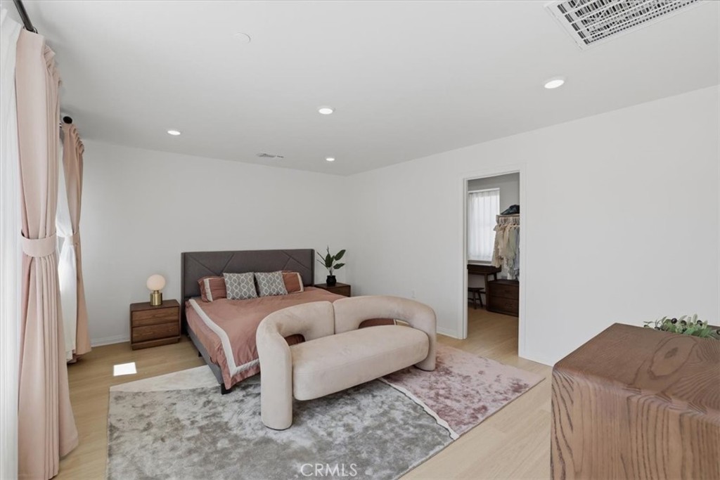 8542 Cougar Court