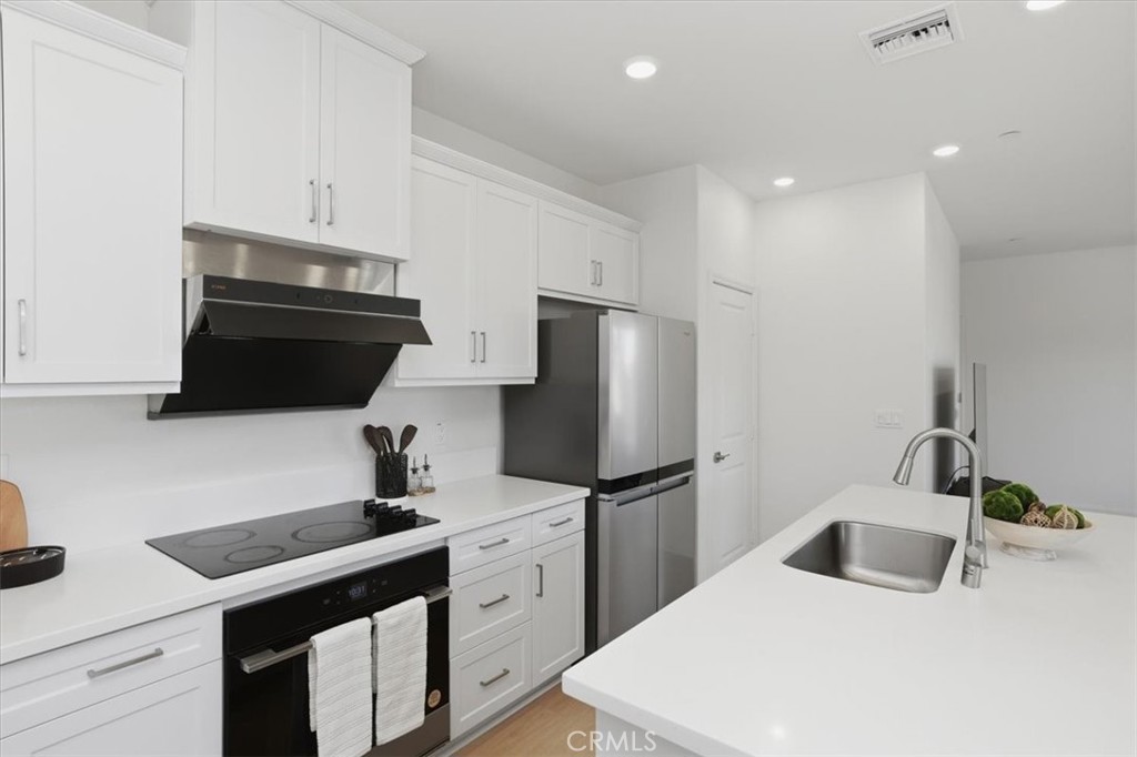 8542 Cougar Court