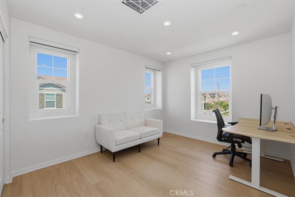 8542 Cougar Court