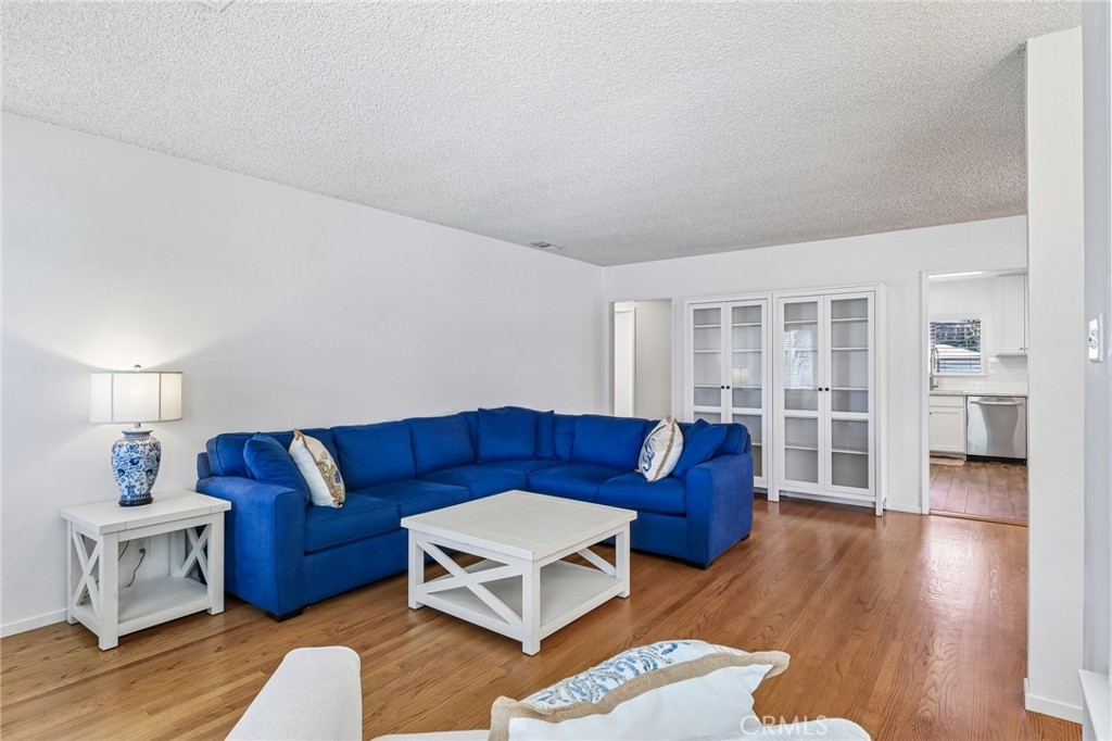 4593 Gardena