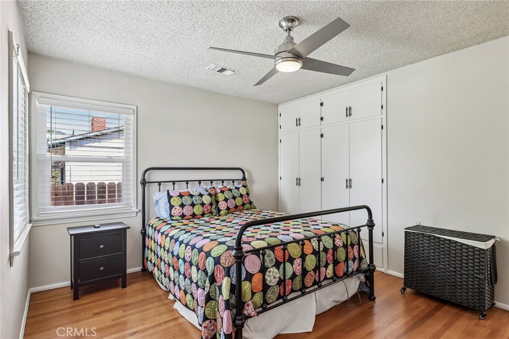 4593 Gardena