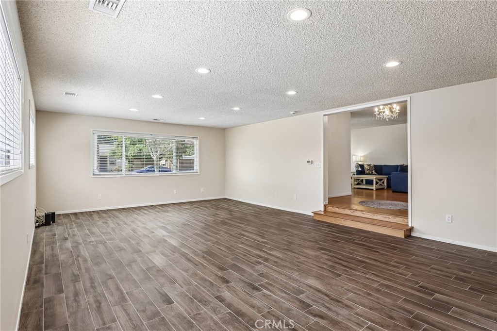 4593 Gardena