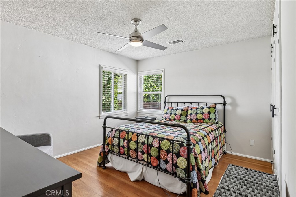 4593 Gardena