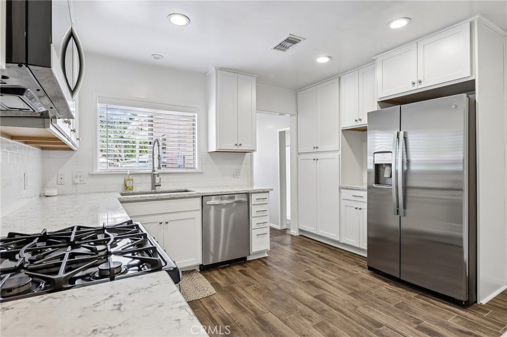 4593 Gardena