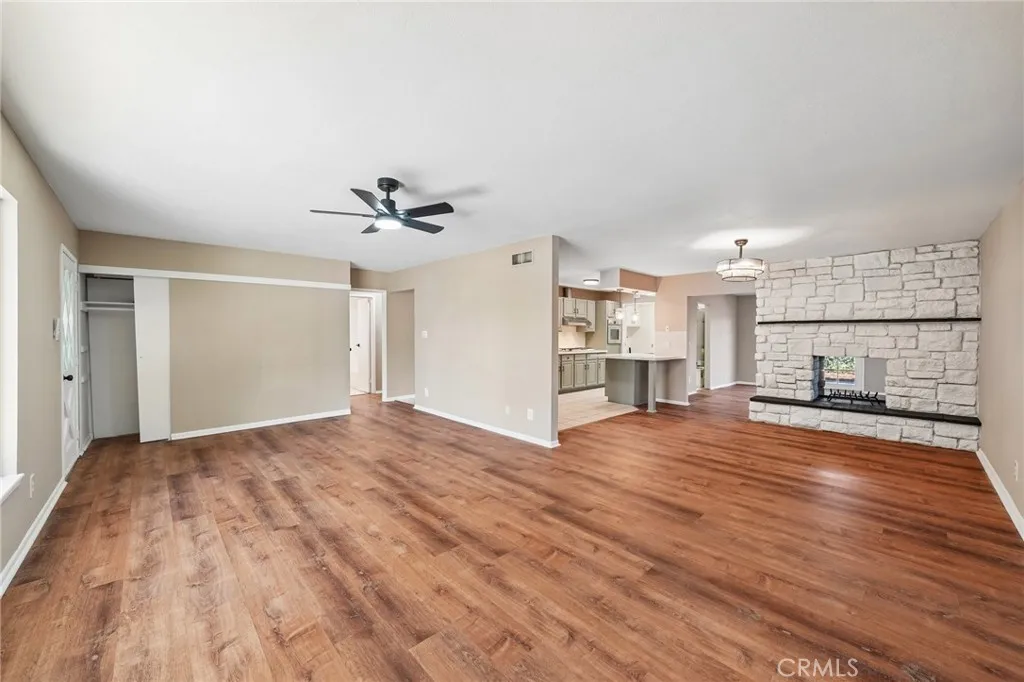 9091 Savoy Street