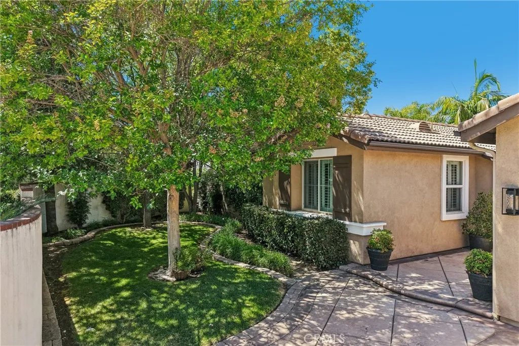 2431 Rosser Drive