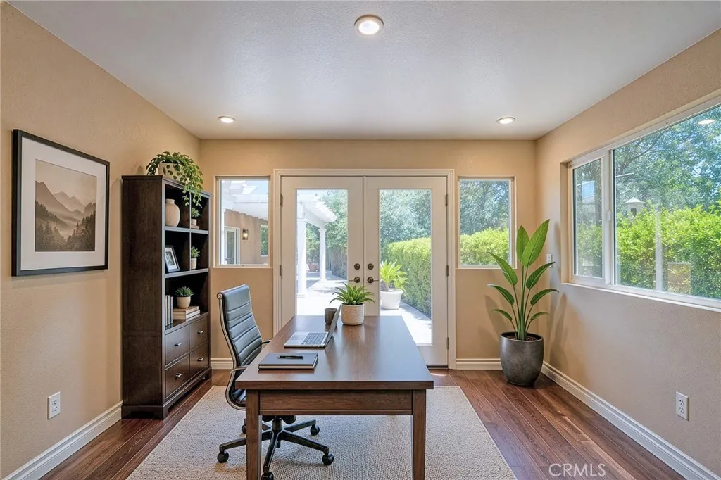 2431 Rosser Drive