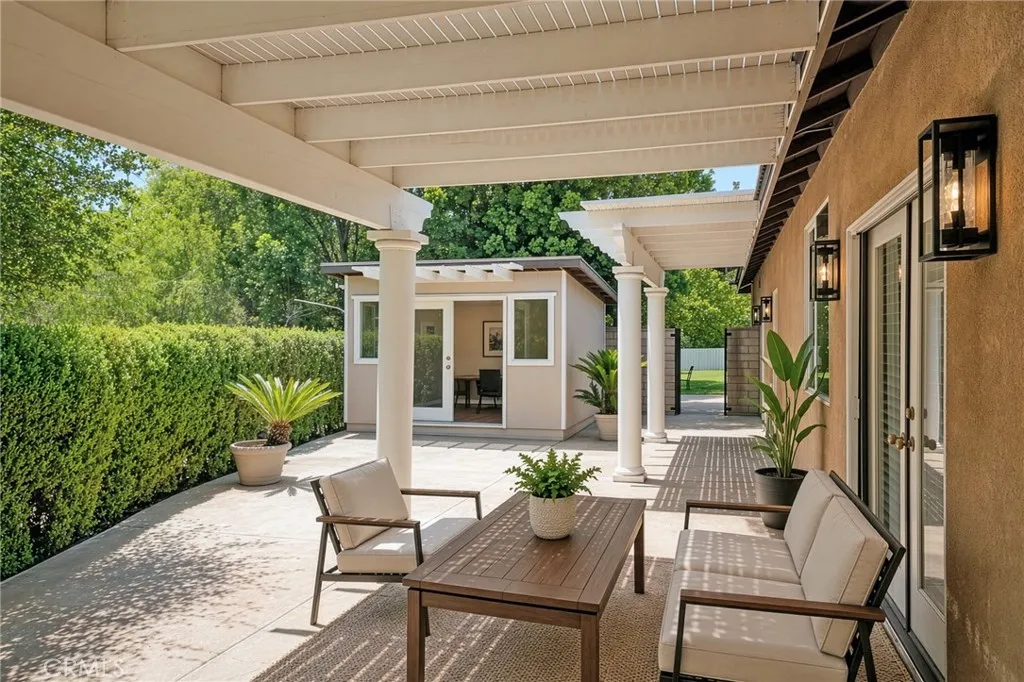 2431 Rosser Drive