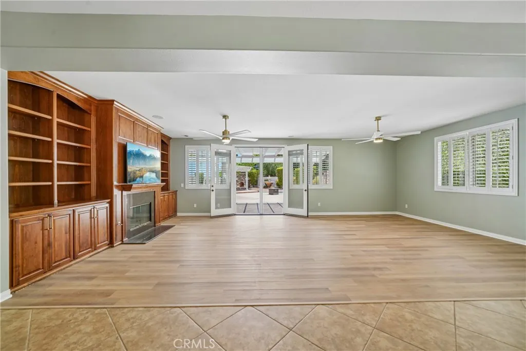 2431 Rosser Drive