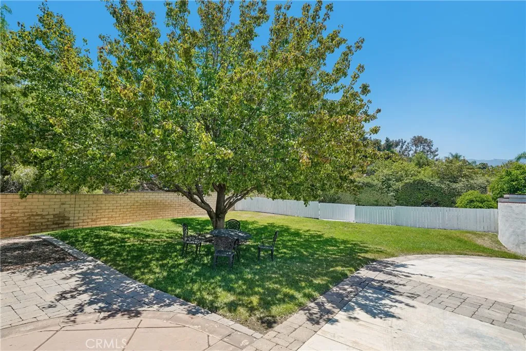2431 Rosser Drive