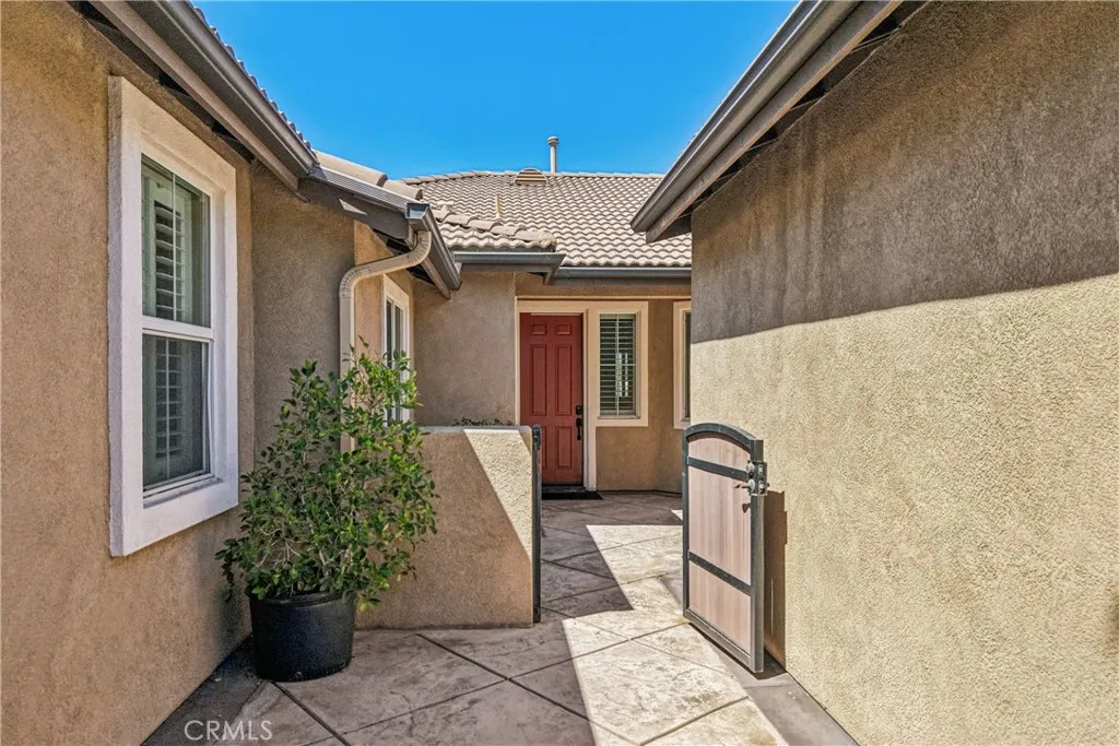 2431 Rosser Drive