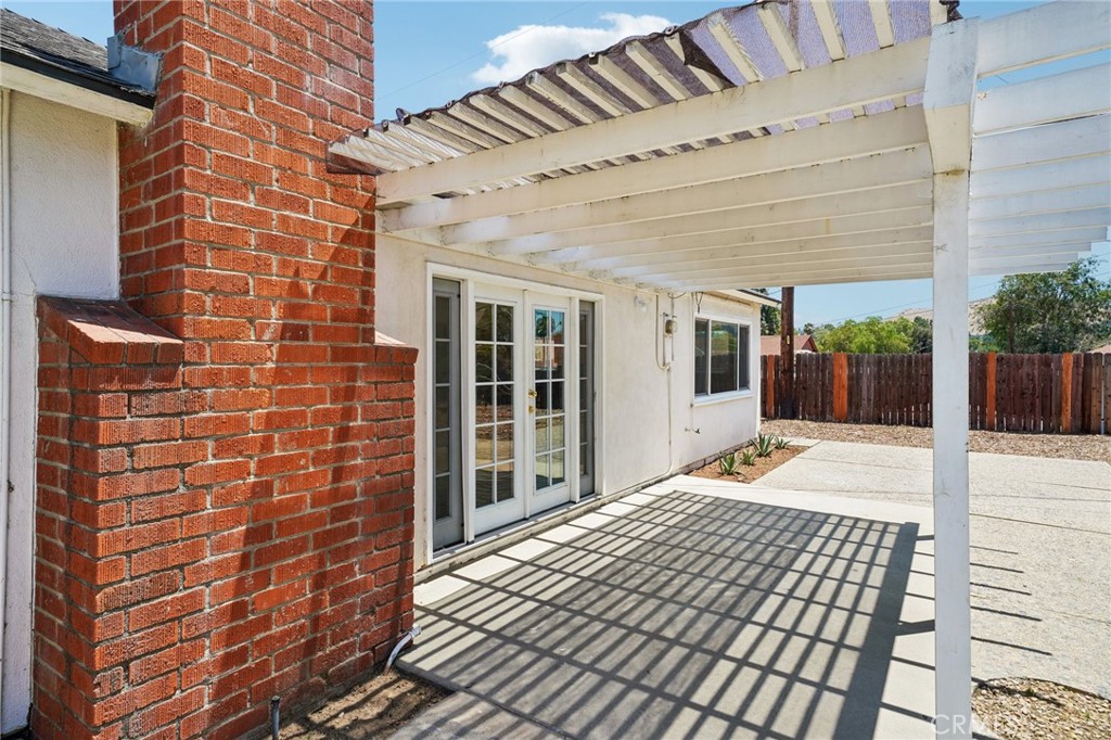 3595 Watkins Drive