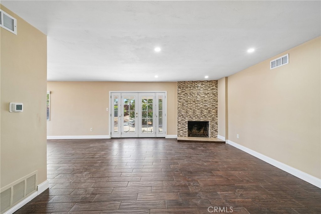 3595 Watkins Drive