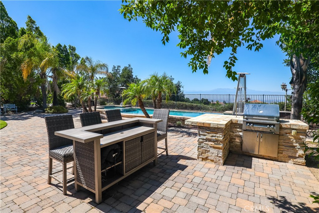 1055 Lowry Ranch