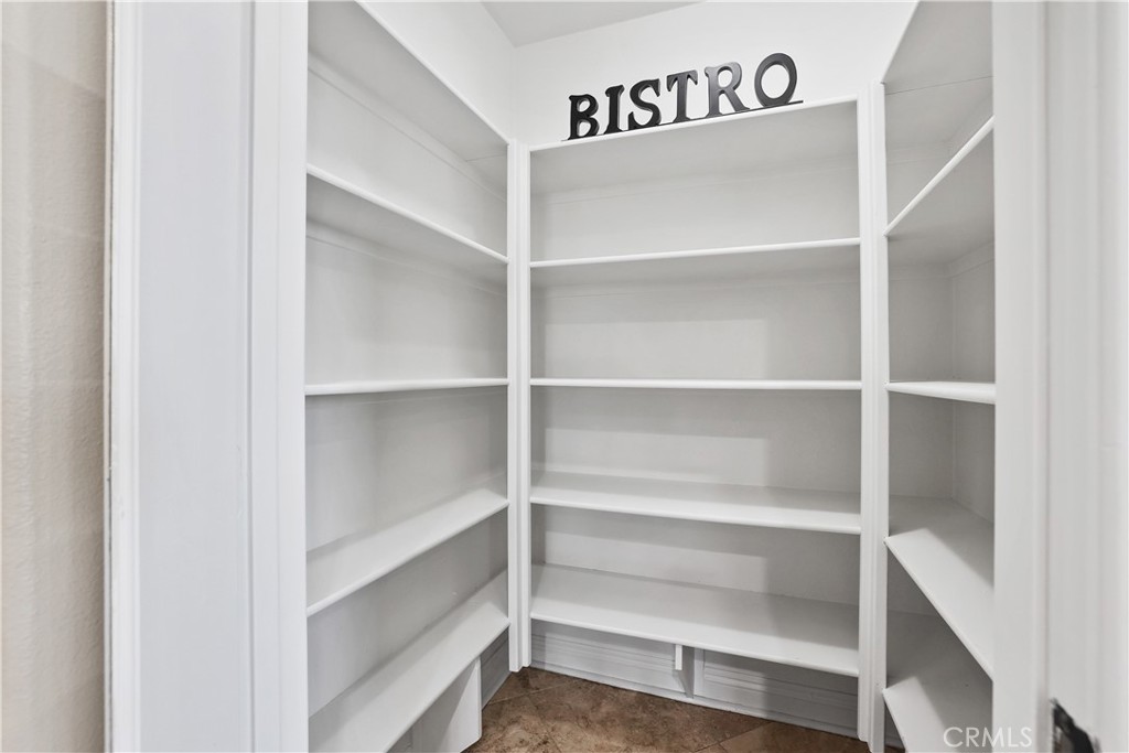 1055 Lowry Ranch