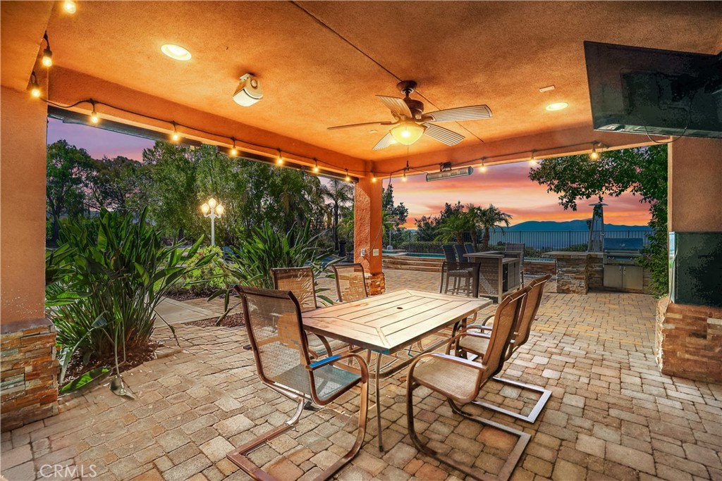 1055 Lowry Ranch