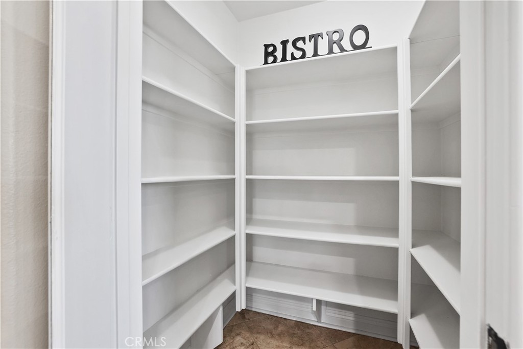 1055 Lowry Ranch