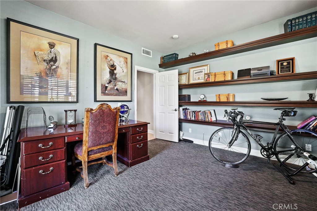 1055 Lowry Ranch