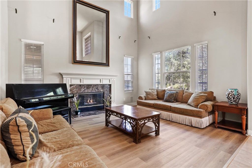 1055 Lowry Ranch