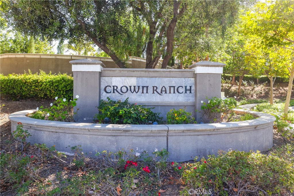 1055 Lowry Ranch