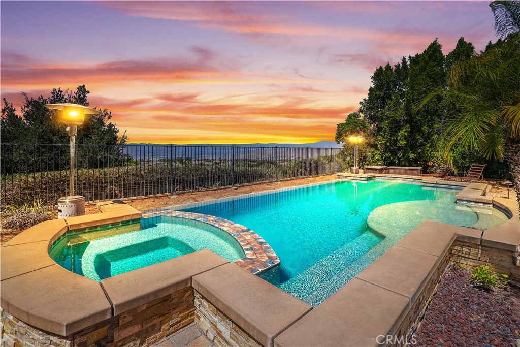 1055 Lowry Ranch