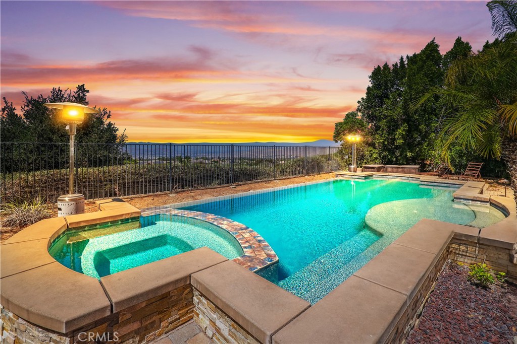 1055 Lowry Ranch