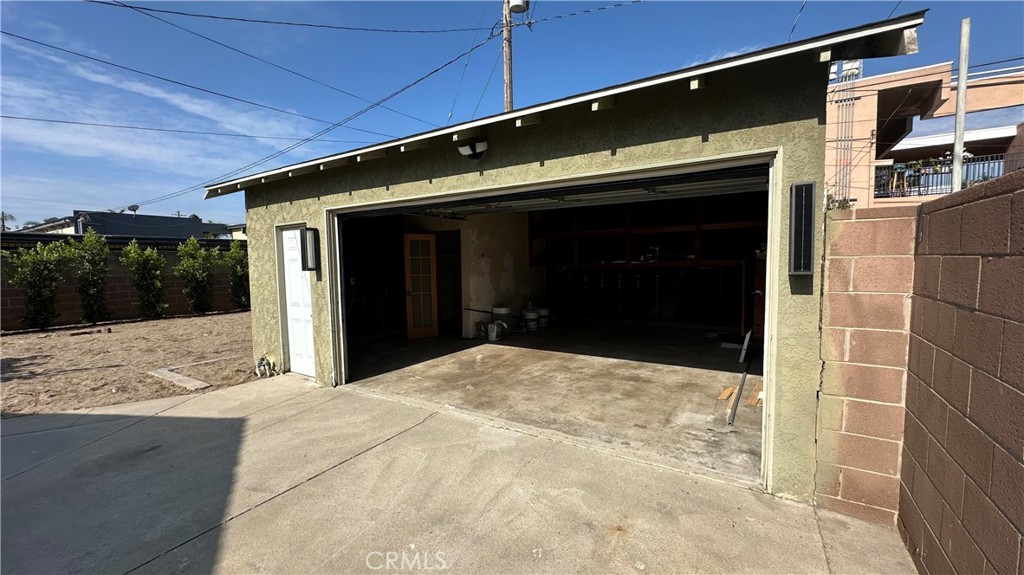 6651 Coronado