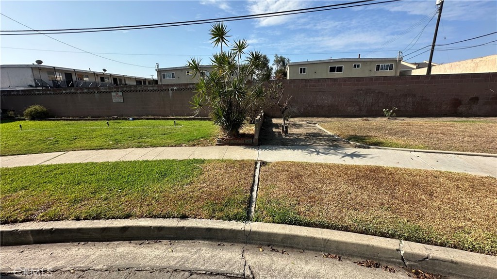 6651 Coronado