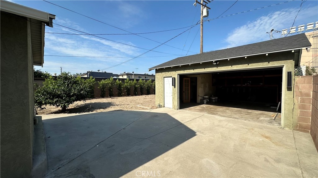 6651 Coronado