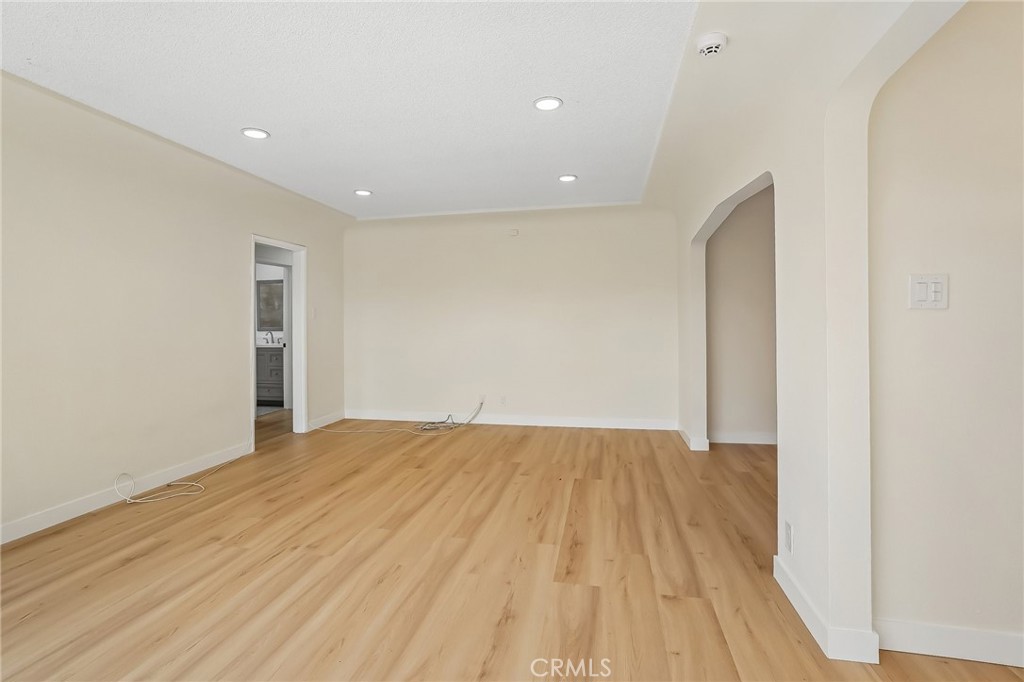 6651 Coronado