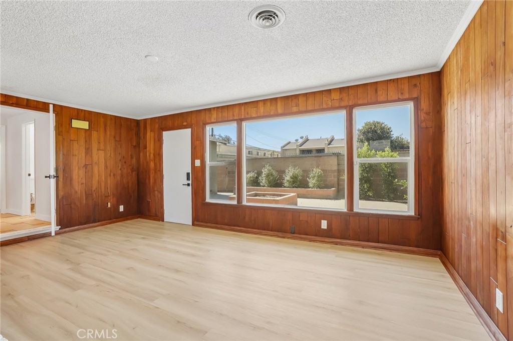 6651 Coronado