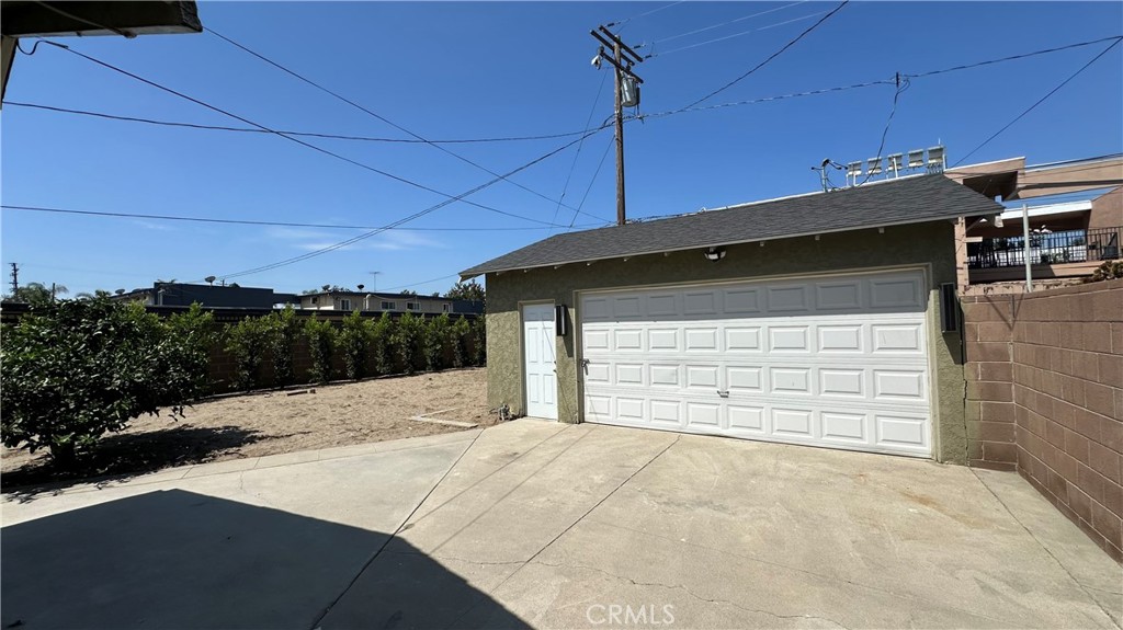 6651 Coronado