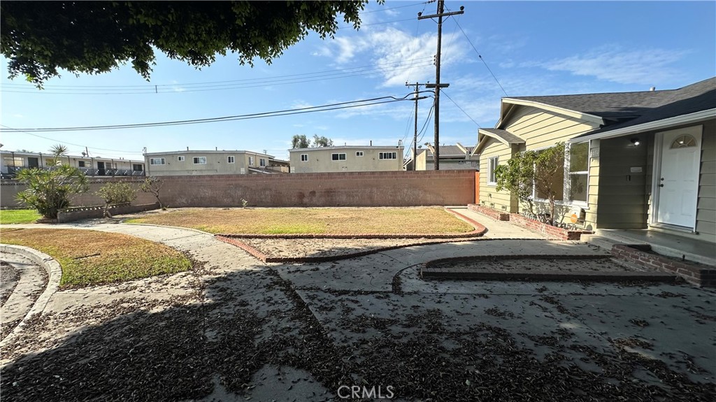 6651 Coronado