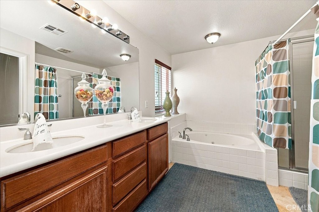 15290 Alexandria