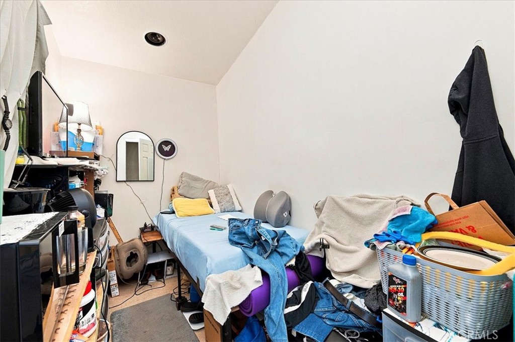 15290 Alexandria