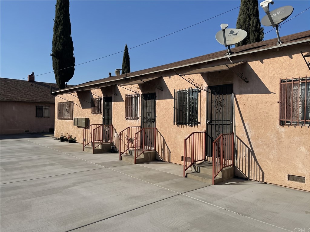 12008 Long Beach Boulevard