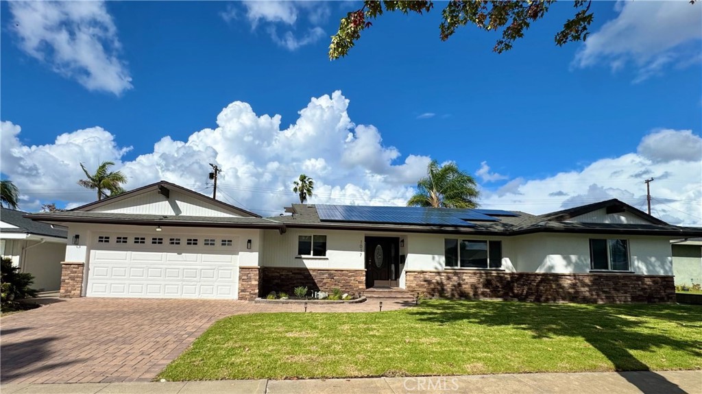 1017 E Grove Orange Ca Us 92865 Oc26229854