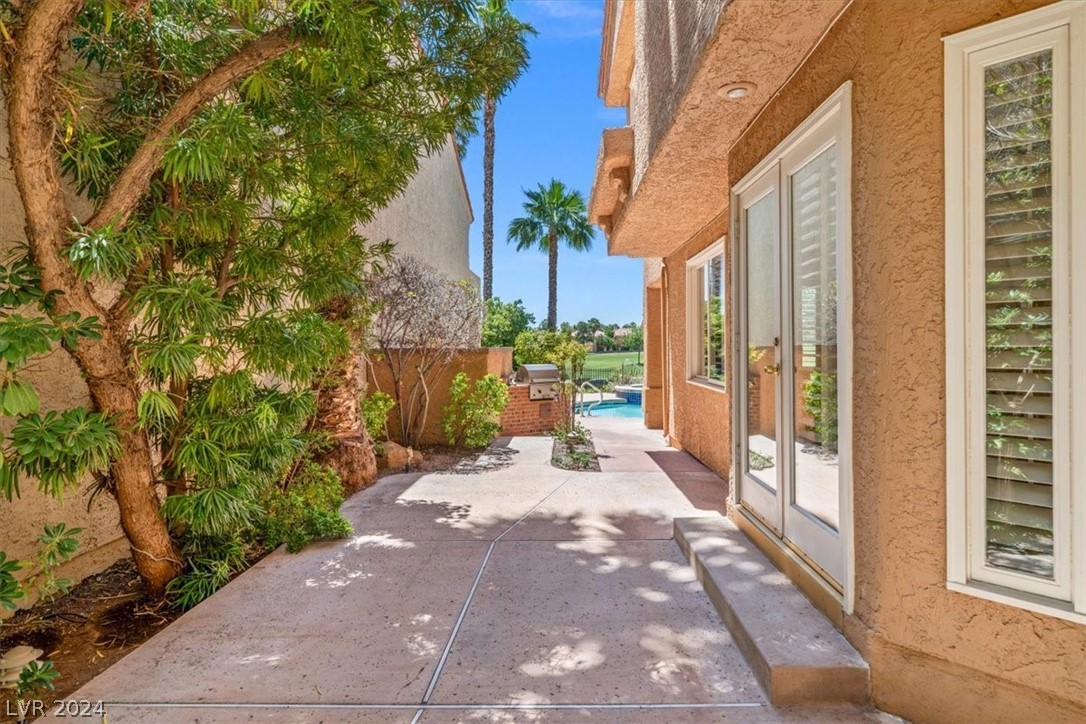 7657 Spanish Lake Drive