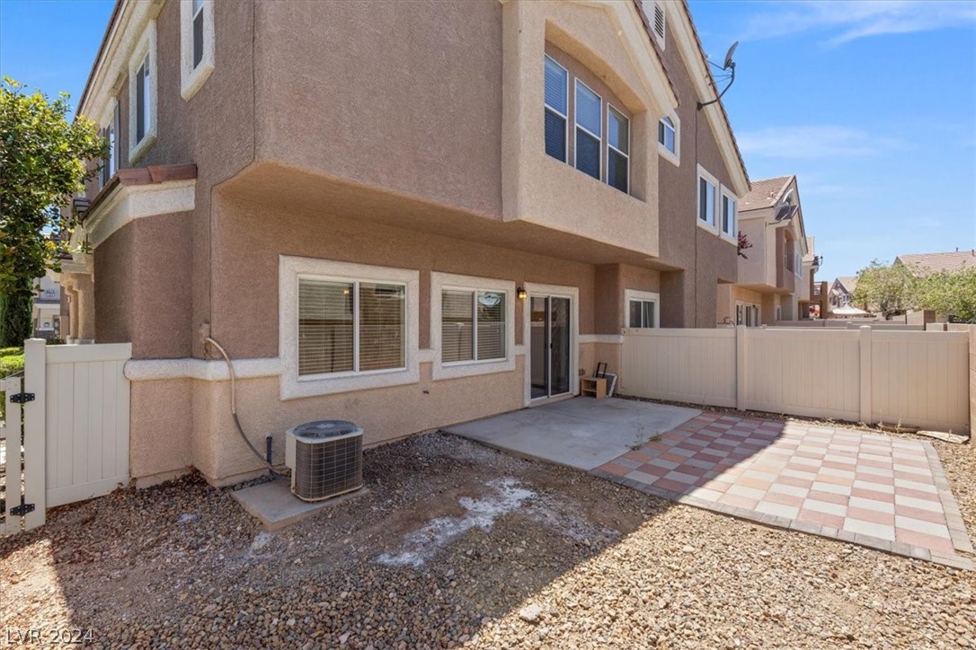 8680 Horizon Wind Avenue 102